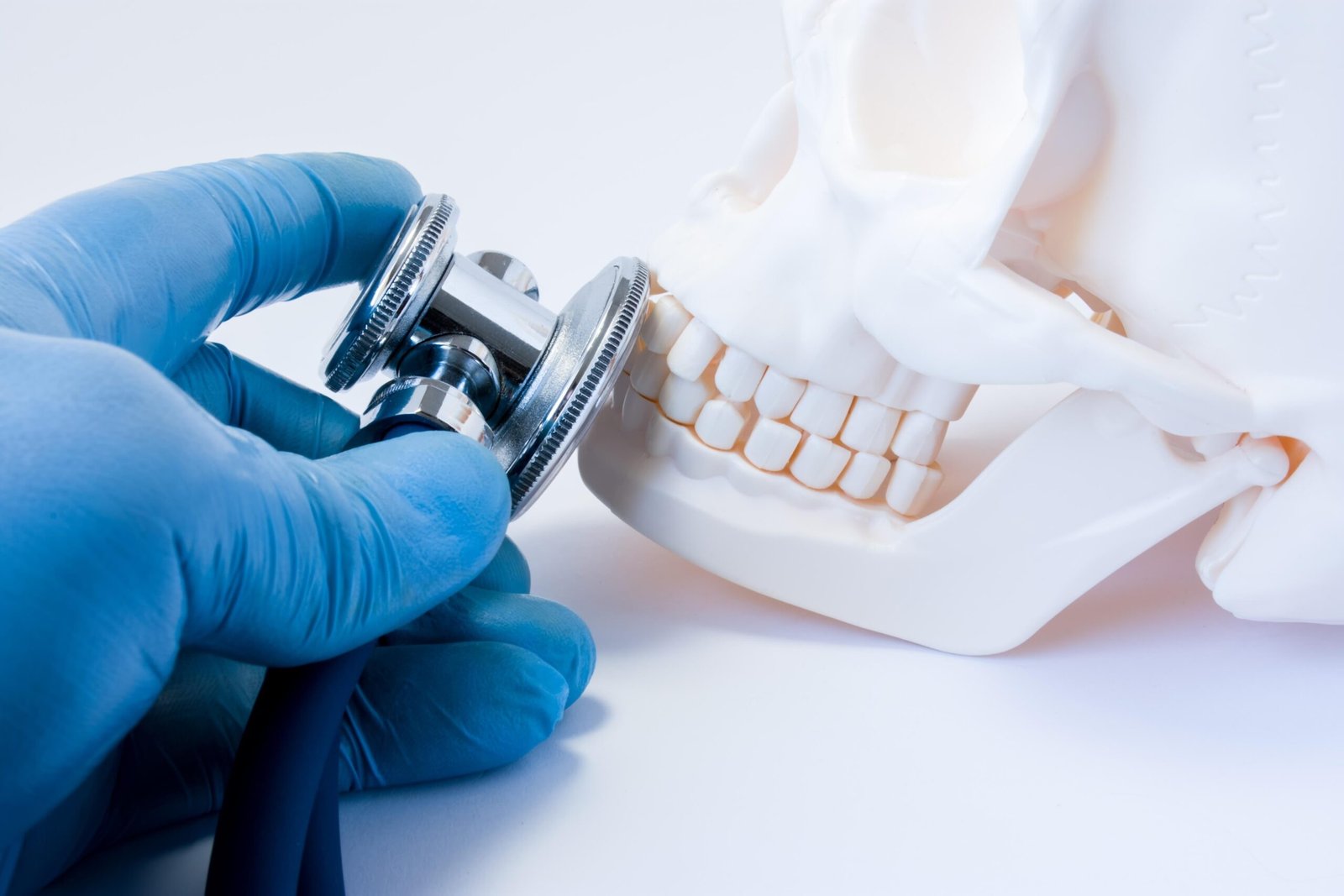 You are currently viewing Transforming Smiles and Restoring Confidence with Maxillofacial Surgery at Cosme Dent